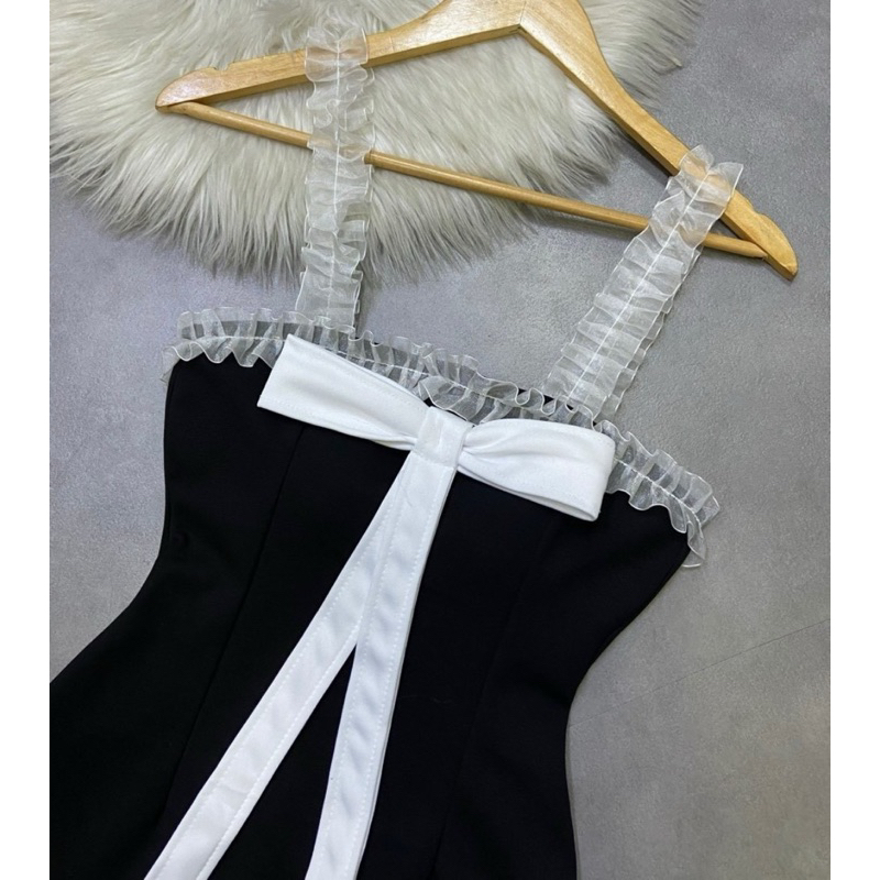 Đầm hai dây body thiết kế dáng ngắn váy kiểu nữ màu đen có mút thun co giãn sang chảnh đi tiệc đi chơi G817 | BigBuy360 - bigbuy360.vn