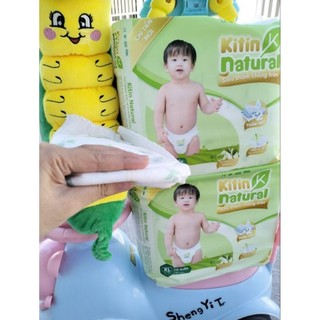 1 bịch tã Kitin Natural, đủ size Dán và Quần