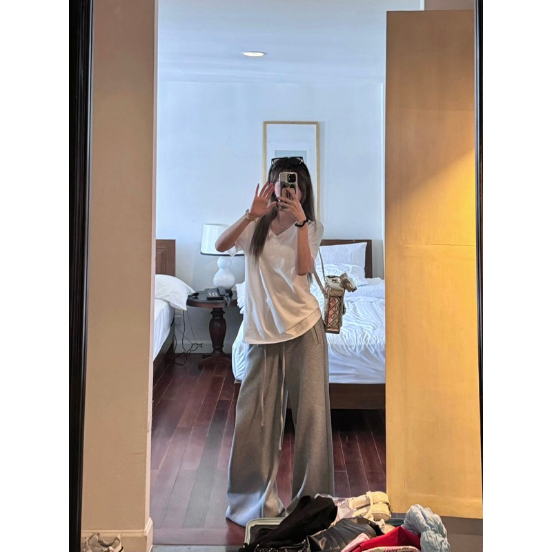 Áo thun trơn BASIC TRƠN Cổ V 250gsm cotton Thấm Hút mồ hồi ( Có bigsize) | BigBuy360 - bigbuy360.vn