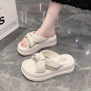 DÉP BM CHÉO CỘT PHỐI XOÀN