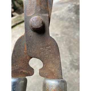 KÉO CẮT BỜ RÀO (HÀNG BÃI)
