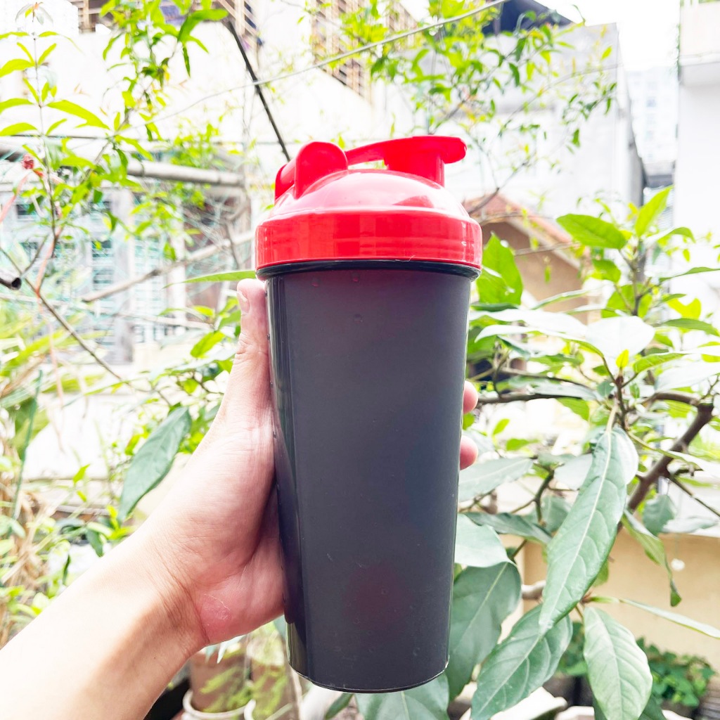 Bình Lắc protein Shaker Tập Gym 700ML