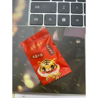 50 charm kẹo ngọt