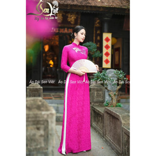 SV01 - Áo dài Hồng Sen gấm Hoa Trà thêu Lắc Tay