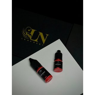 LÊ NA RUBY ] SON MÔI CAM ĐỎ chủ đạo
