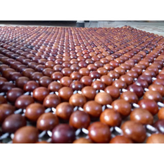 Chiếu hạt gỗ hương đỏ loại hạt nhỏ