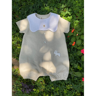 Body jump linen kèm yếm cổ rời