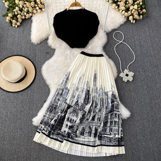 #4821 [Order] Set thời trang Quảng Châu nữ gồm áo len dệt màu đen + chân váy họa tiết xếp ly có lót trong