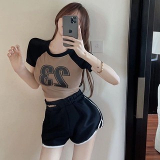 Áo thun raplan in số 23 form croptop