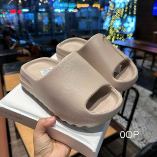 Dép dw nữ phom to nhớ chọn size theo hướng dẫn đúc liền nhẹ êm đế răng cưa
