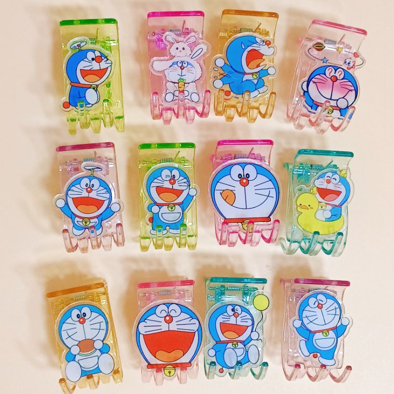 [sỉ HCM] Set 10 kẹp 5R Trong Suốt Mica Hình  Doremon, Gấu trúc, Bé Heo, Loopy  To Đủ Mẫu Không Trùng