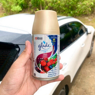 (Chai) Lõi thay thế cho máy xịt thơm phòng tự động Glade hương dâu tươi 269ml/175g
