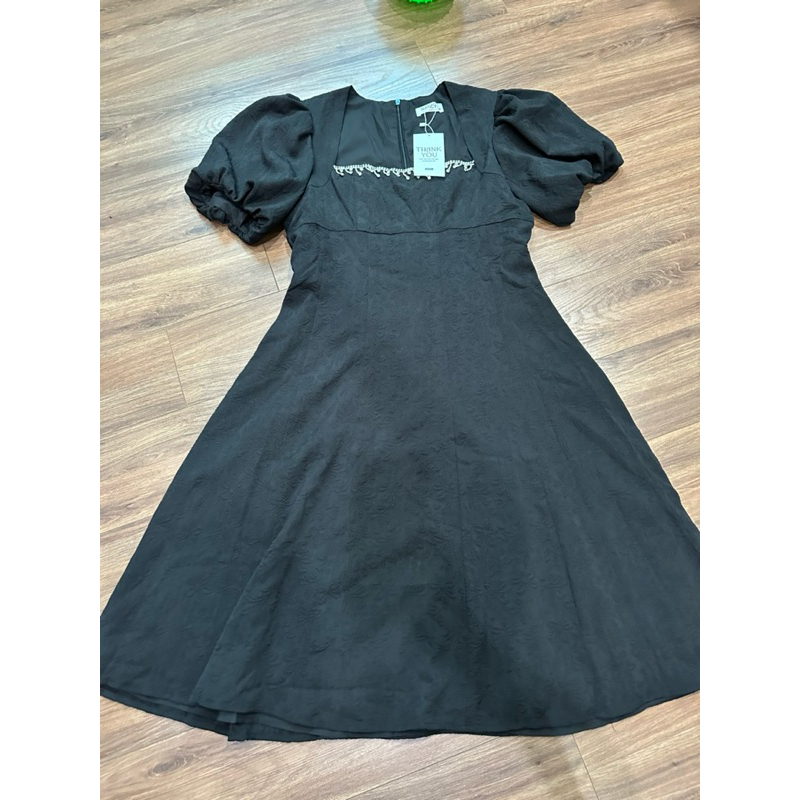 Váy thiết kế new tag