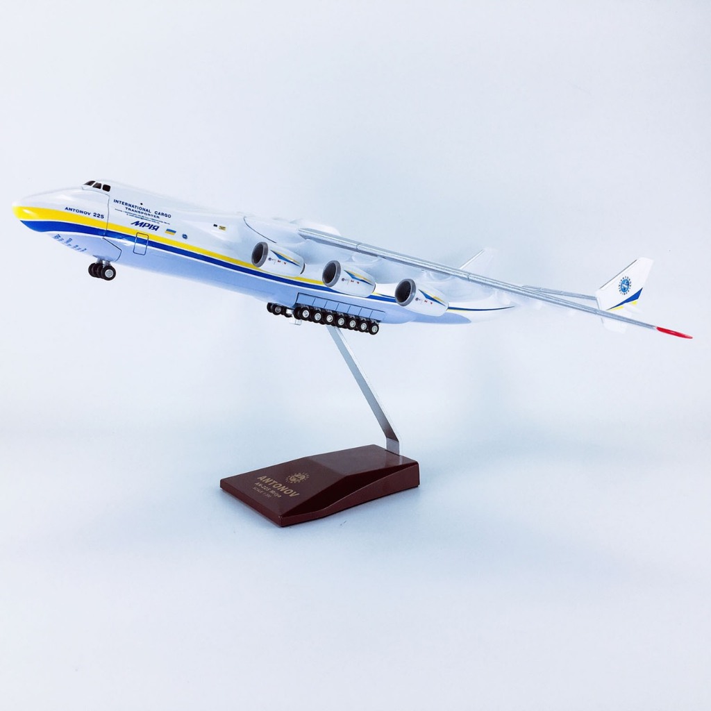 Mô hình máy bay vận chuyển Antonov An-225 Mriya Ukrainian NATO  1:200