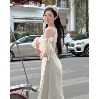 Áo dài cách tân nhẹ nhàng tiểu thư
