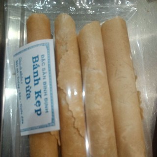 BÁNH QUẾ ỐNG KHỔNG LỒ NGON TUYỆT VỜI