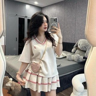 Sét áo phông và chân váy xếp ly phối viền hồng, sét bộ đồ nữ sang chảnh