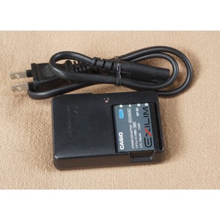 Sạc pin casio np-80