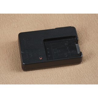 Sạc pin Casio NP-20