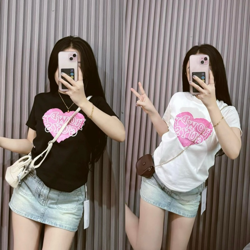 Áo thun dáng ôm nữ phối tim nổi ( Mã Tim HOWDY )