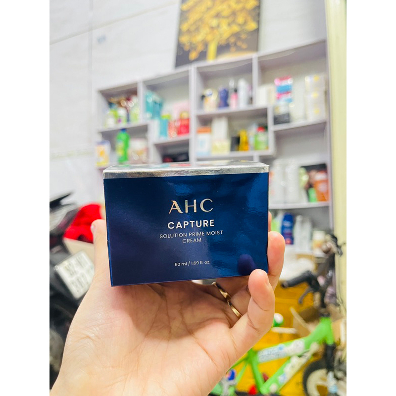 Kem dưỡng AHC Capture Moist Solution(xanh) 50ml