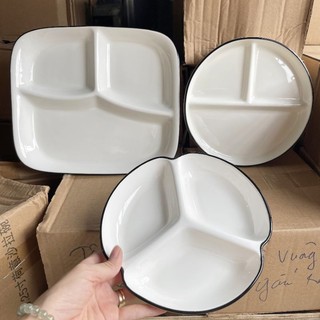 Đĩa chia ngăn sứ trắng viền đen tiện lợi cho bữa ăn