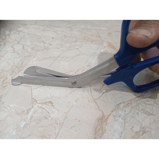 Kéo cắt hàng bãi Nhật mới
