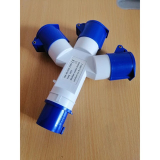 Ổ cắm công nghiệp 3 chạc 16A phù hợp với các công trình thi công