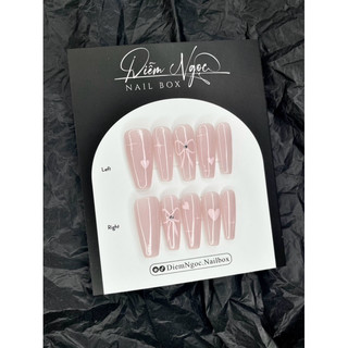 Nailbox thiết kế tiểu thư hồng xinh xắn 141