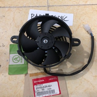 1 Quạt gió(quạt két nước) SH Ý / DYLAN thương hiệu PANASONIC ( đường kính 17 cm )