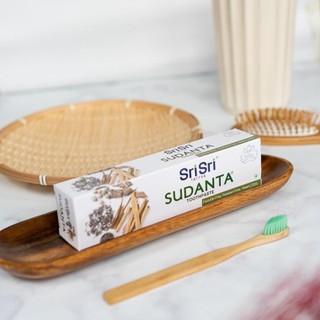 Kem đánh răng 100% thảo mộc Ấn Độ SUDANTA SRI SRI Toothpaste 100g