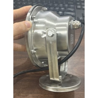 Đèn LED âm nước 9w (chiếu pha) đổi màu chiếu sáng bể cá, hồ bơi đài phun nước tiểu cảnh hòn non bộ sân vườn công viên