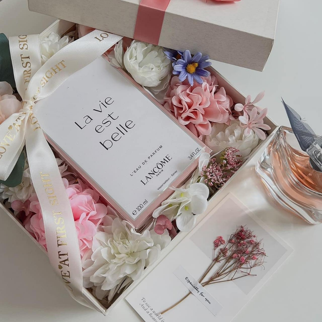Nước Hoa Nữ Authentic ʟᴀɴᴄᴏᴍᴇ La Vie Est Belle Eau De Parfum 75ml