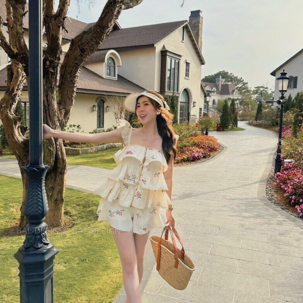 Set áo hai dây + quần Briebrie chất liệu vải thêu hoa,sang chảnh - Machiko19_store