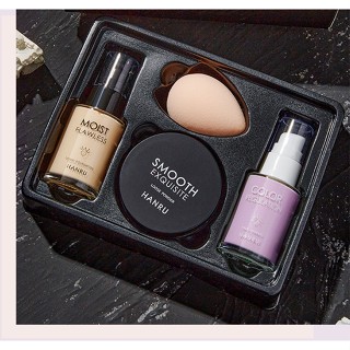 Bộ trang điểm Hanru 4 món gồm kem nền, kem lót, phấn phủ và mút tán cho các bạn lớp make up hoàn thiện
