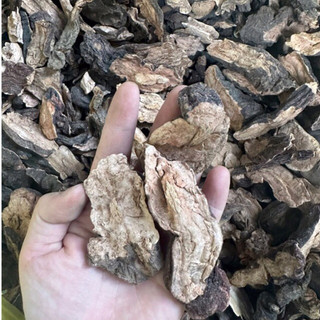 Hà Thủ Ô Đỏ Khô 1kg (hà thủ ô gội đầu)