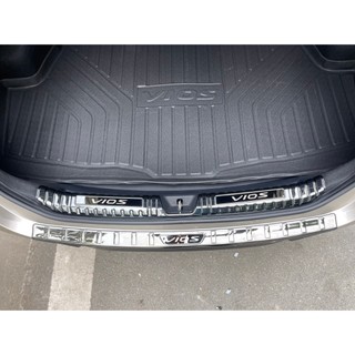 Ốp chống trày cốp xe Vios 2019 2020 2021 2022 2023 2024 Mẫu Titan, chống xước cốp xe hiệu quả