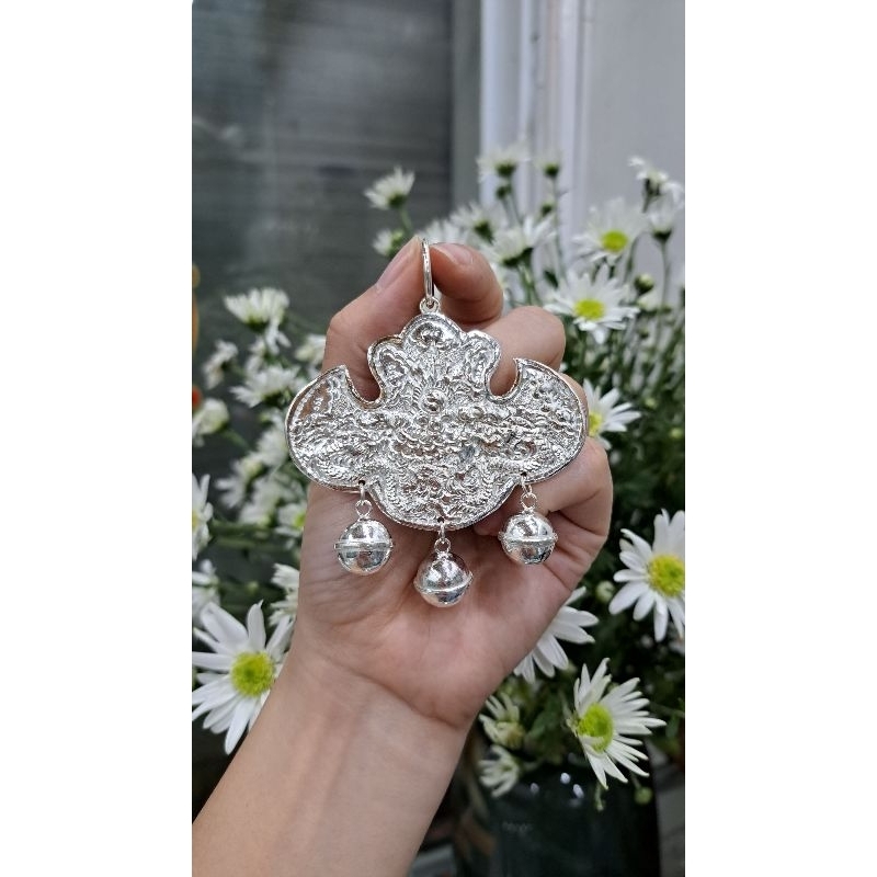 khánh bạc chạm rồng