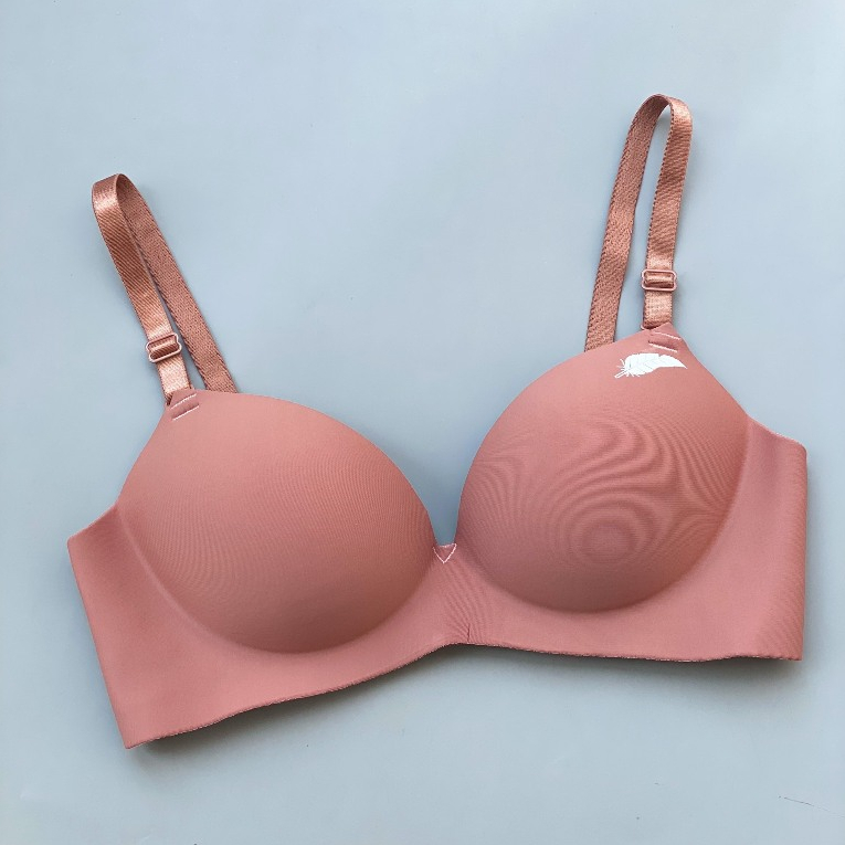 Áo lót nữ chất liệu đúc su lông vũ Empress, Áo ngực nữ đệm tay dày nâng ngực 42 | BigBuy360 - bigbuy360.vn