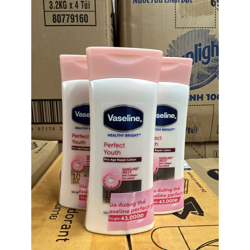 Sữa dưỡng thể Vaseline Trắng da tức thì