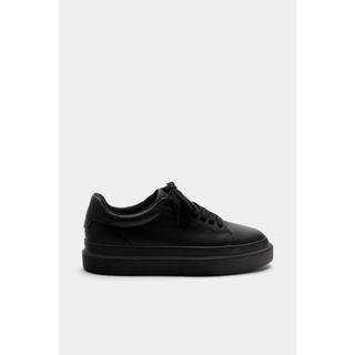 Giày sneakers nam Pull&bear màu đen