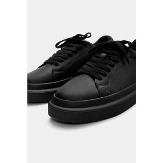 Giày sneakers nam Pull&bear màu đen