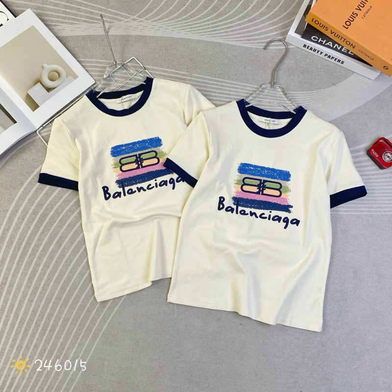 Áo phông Balen dáng vừa siêu xinh Quảng châu