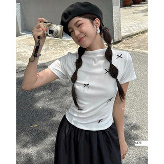 Áo thun body tay ngắn cổ thấp đính nơ chất thun borip 2 màu đen trắng
