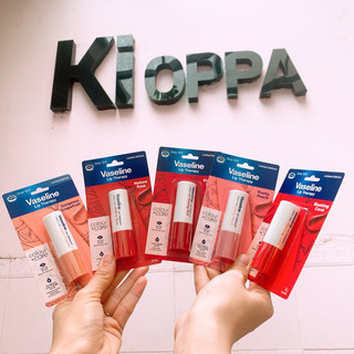 Son dưỡng Vaseline dưỡng môi mềm mịn có màu Lip Therapy Colour