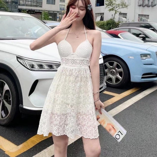 váy ren đi biển