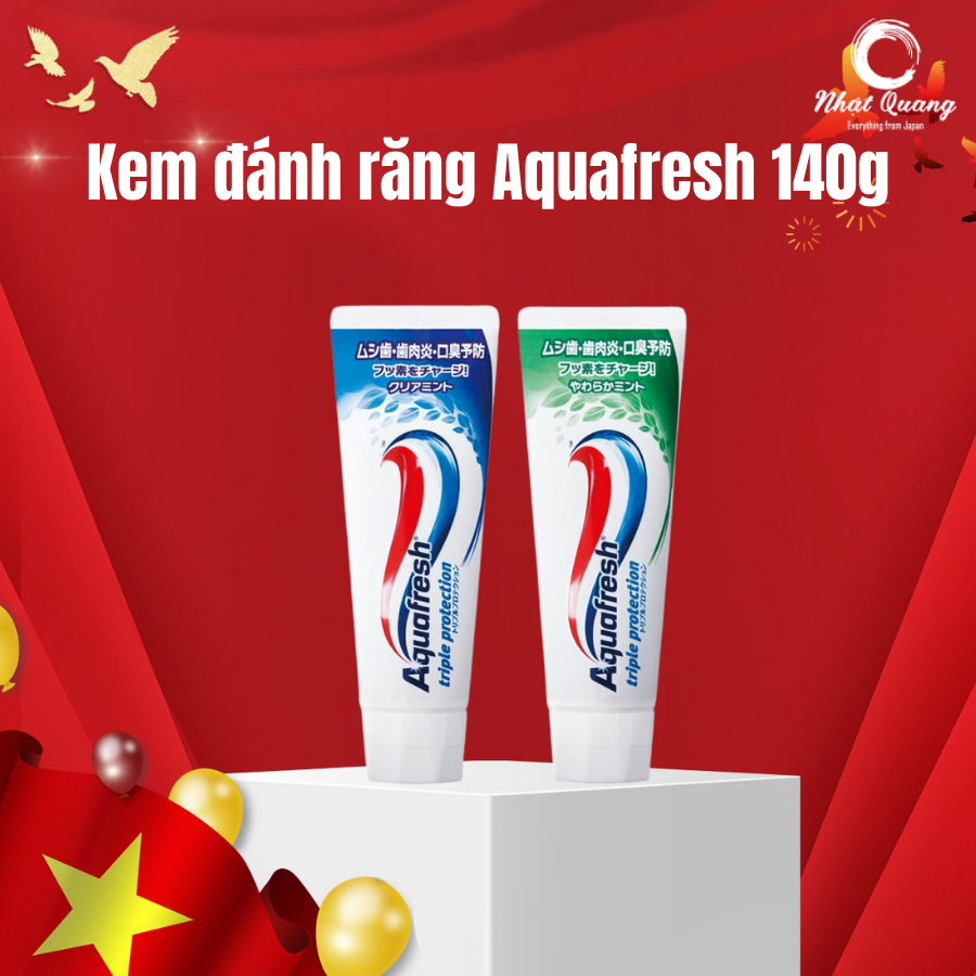 Kem đánh răng Aquafresh Triple Protection 140g hàng nội địa Nhât Bản mẫu mới