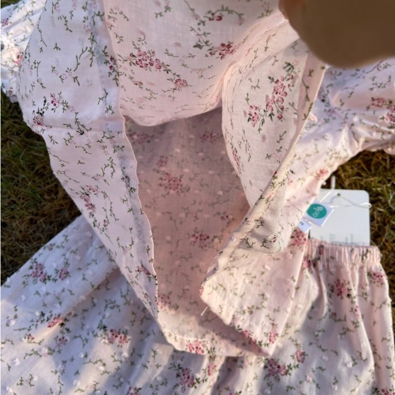 Bộ bé gái tay ngắn quần dài thô hạt Áo Lá Homewear A122, bộ đồ mặc ngủ mùa hè mát cotton thấm hút họa tiết hoa xinh