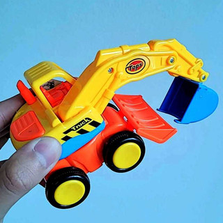Xe cẩu đồ chơi xe cần cẩu đồ chơi máy múc cho bé mini chạy đà bằng nhựa chất lượng cao