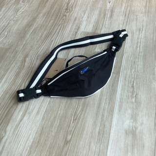 Túi đeo chéo nam nữ Nike Chính Hãng